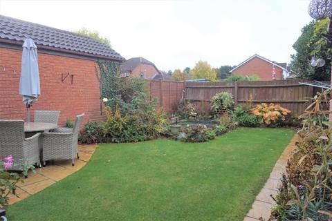 3 bedroom detached house for sale - Swindon,  Wiltshire,  SN3