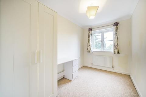 2 bedroom apartment to rent, Reading Road,  Winnersh,  RG41