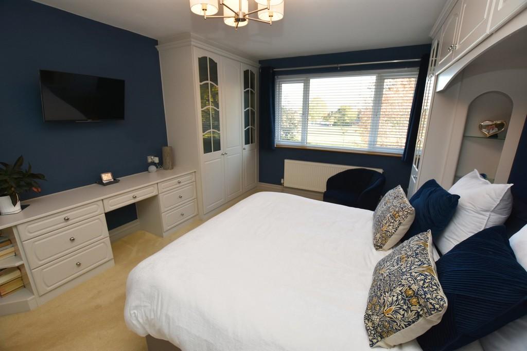 Ferndown Road, Solihull 4 bed detached house £575,000