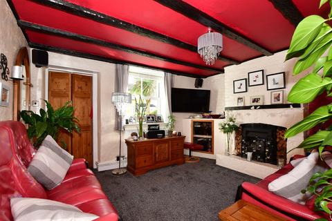 2 bedroom terraced house for sale - Canterbury Road, Ashford, Kent