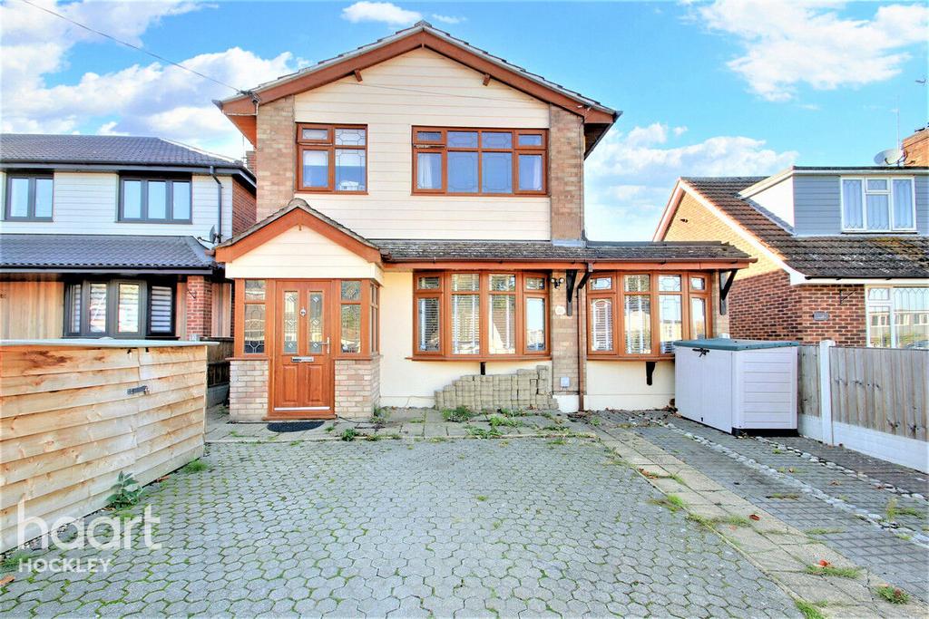 Burnham Road, Hockley 4 bed detached house for sale £500,000
