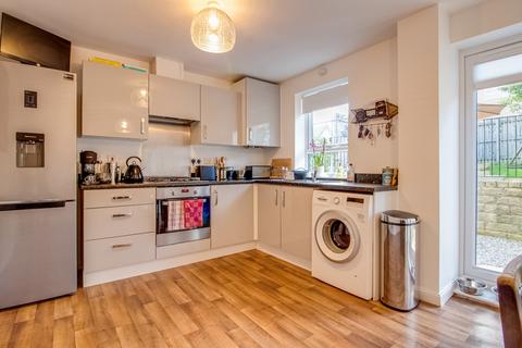 3 bedroom semi-detached house for sale - Cop Hill View, Meltham
