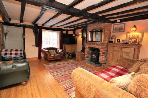 5 bedroom cottage for sale - The Street, Kirby-le-soken CO13 0EE