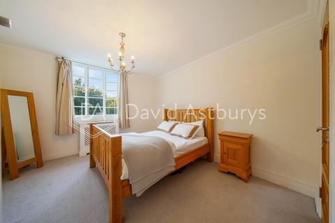 3 bedroom apartment to rent, Cholmeley Park, Highgate, London