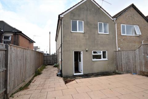 undefined, Wycliffe Road, Winton