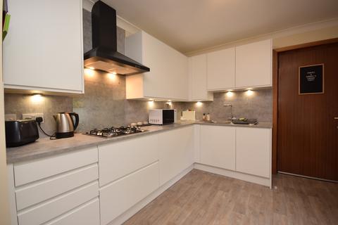 2 Knockard Avenue, Pitlochry, PH16 5JE