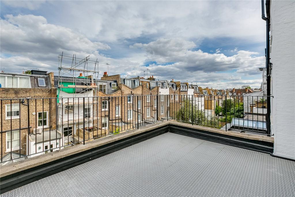 Flat 4 Roof Terrace