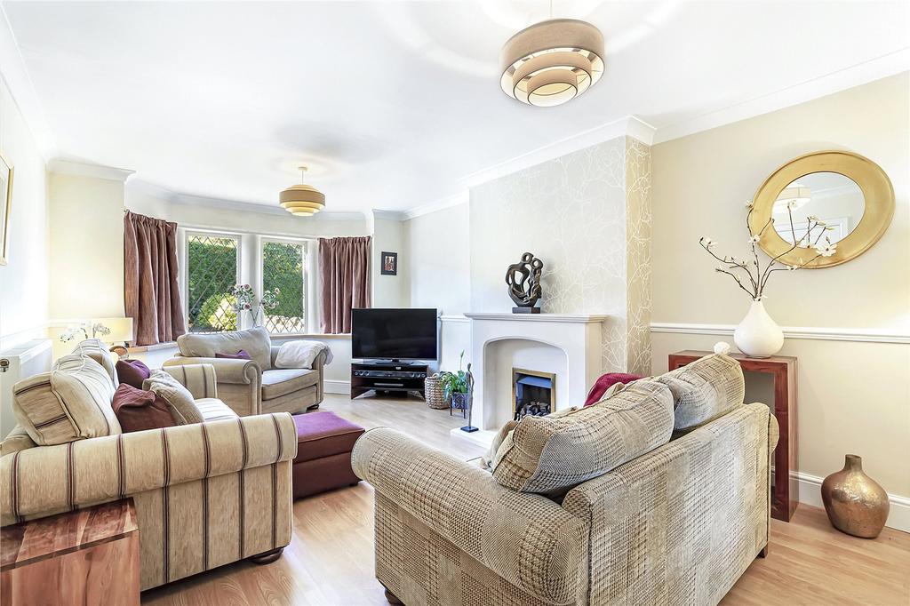 Skipton Road, Ilkley, West Yorkshire, LS29 4 bed semidetached house