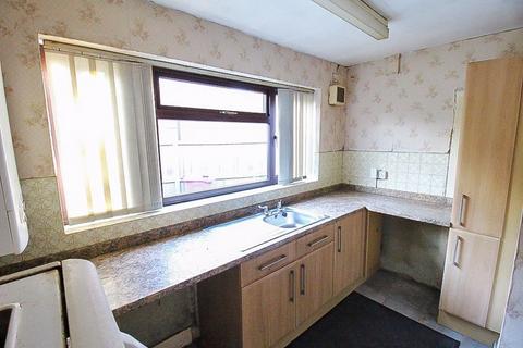 2 Hilton Road, Lanesfield, Wolverhampton, WV4 6DR