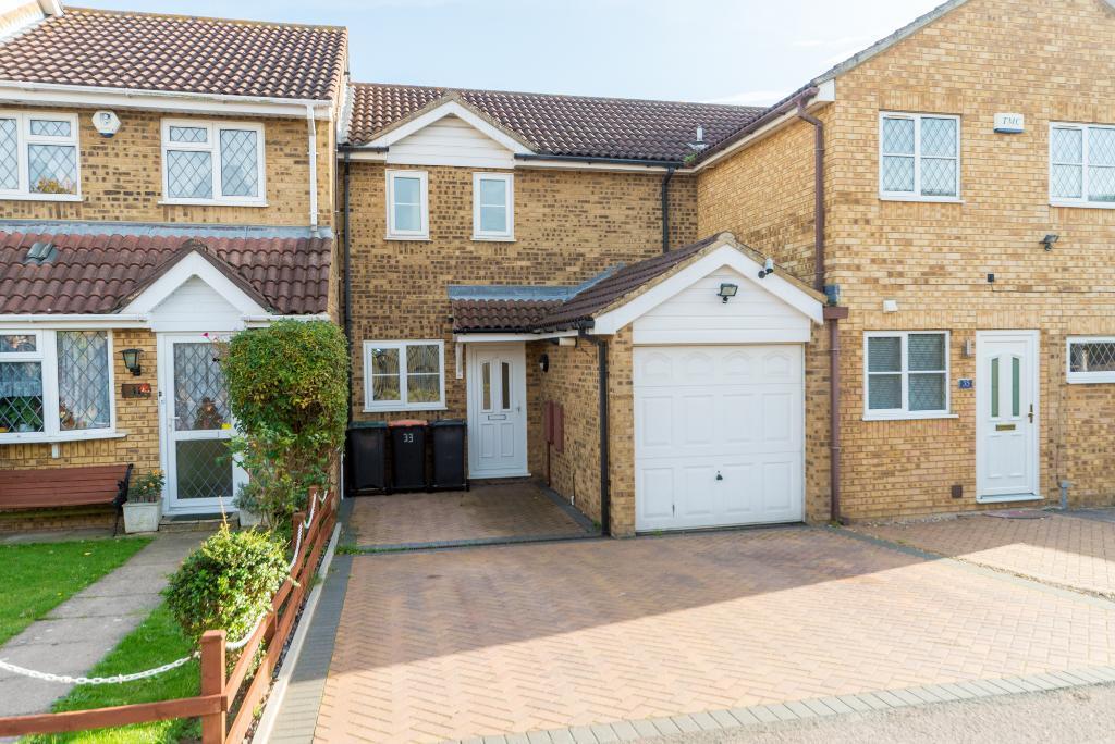 The Silver Birches, Kempston... 2 bed terraced house £1,050 pcm (£242 pw)