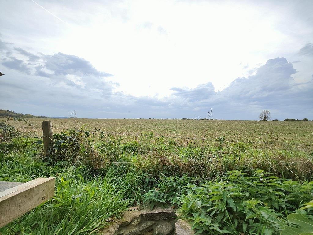 Newtown, Milborne Port, Somerset, DT9 2 bed terraced house for sale £