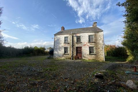 4 bedroom property with land for sale - Crugybar, Llanwrda, SA19