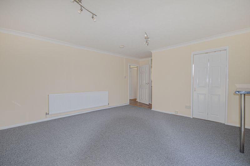 Redwick House, Cwmbran 1 bed property £540 pcm (£125 pw)