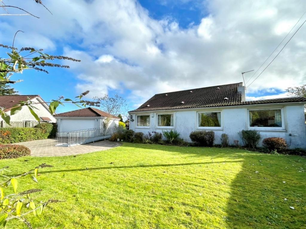 Burniebrae, Drum, Kinrossshire, KY13 3 bed bungalow for sale £300,000