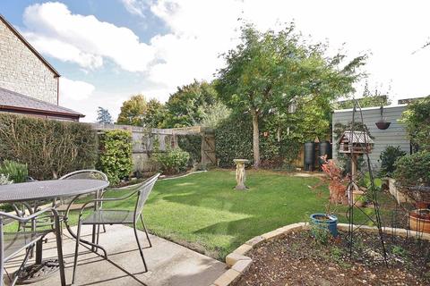 44 Broadway Close, Witney, OX28 5GG