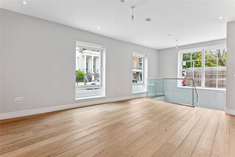 3 bedroom house for sale, Avery Walk, SW11