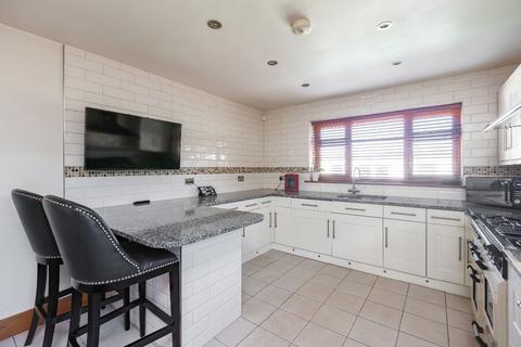 4 bedroom bungalow for sale, Coxes Lane, Ramsgate