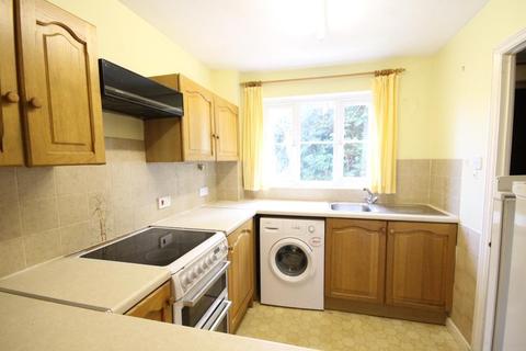 2 bedroom terraced house for sale - BOOKHAM GROVE, GREAT BOOKHAM, KT23