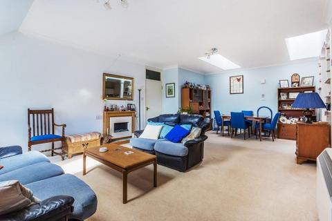 2 bedroom retirement property for sale, CANTERBURY COURT, DORKING, RH4