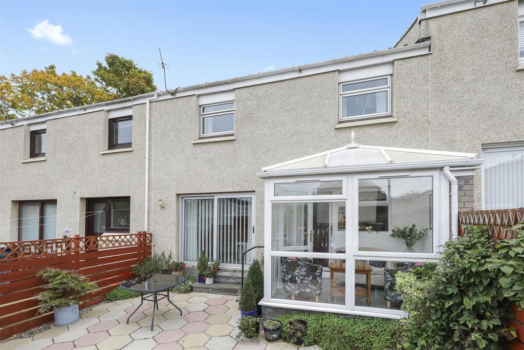 36 Norton Place, Dunfermline, KY11 4RH 2 bed terraced house £124,999
