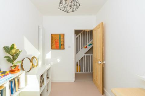 8 Altringham Road, Bristol, BS5 7AS