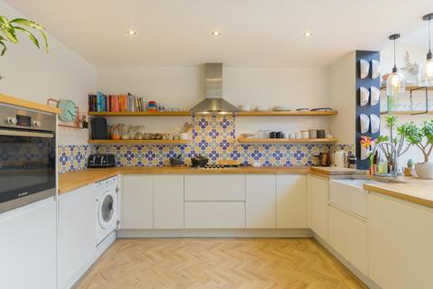8 Altringham Road, Bristol, BS5 7AS