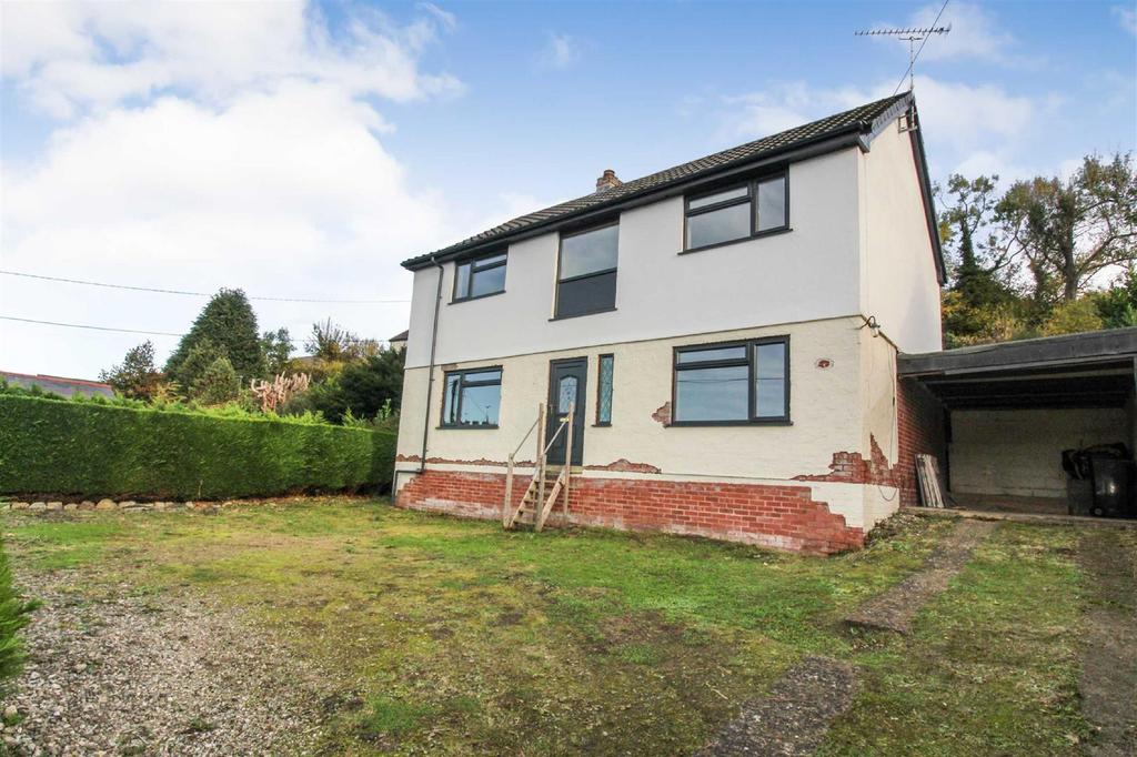 Glyn Road, Selattyn 3 bed detached house £300,000