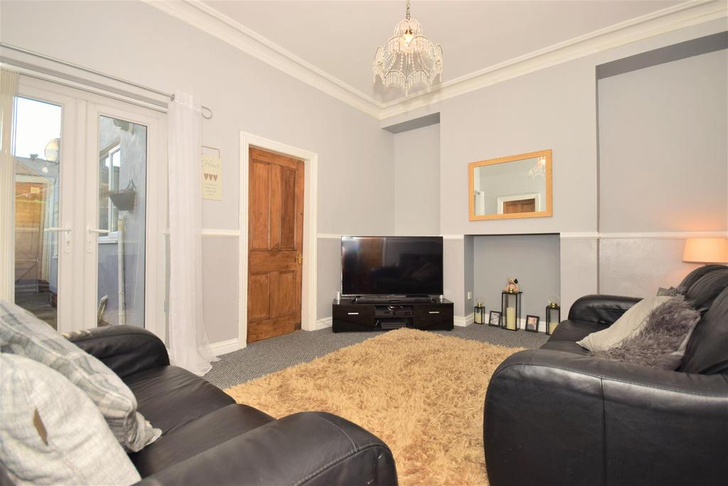 Howarth Street, Millfield, Sunderland 3 bed cottage £575 pcm (£133 pw)