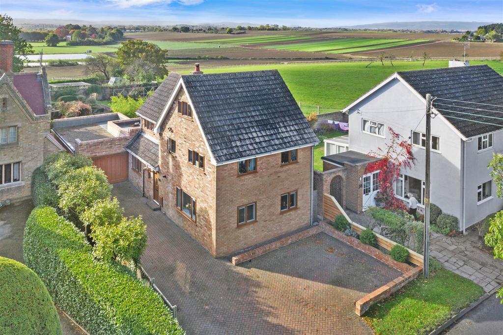 Long Hyde Road, South Littleton, Evesham 5 bed detached house for sale £750,000