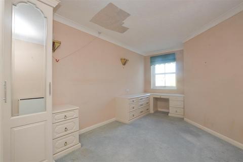 1 bedroom retirement property for sale - Granville Road, Eastbourne