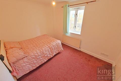 2 bedroom flat for sale, Lee Conservancy Road, London, E9