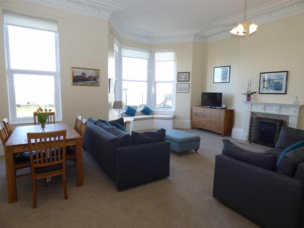 Percy Gardens, Tynemouth 2 bed apartment £1,095 pcm (£253 pw)
