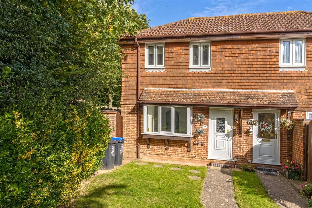 Corfe Close, Worthing 2 bed semidetached house for sale £250,000