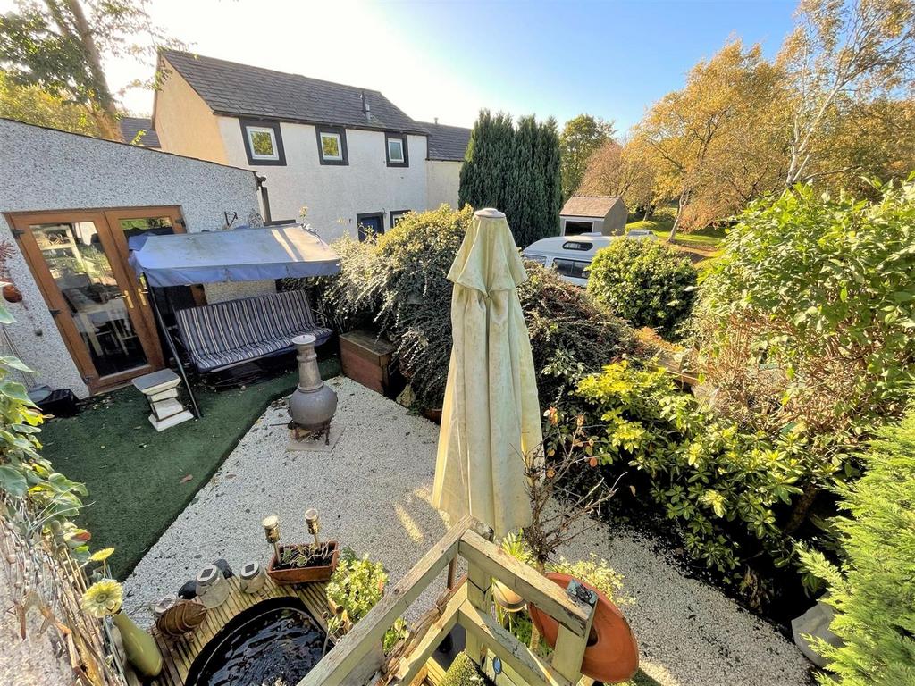 Riverside, Low Moor, Clitheroe... 2 bed semidetached house £175,000