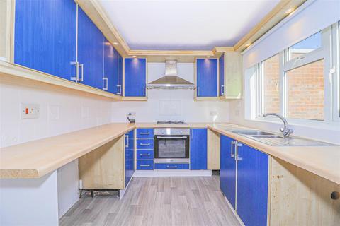 undefined, Parkland Close, Hoddesdon