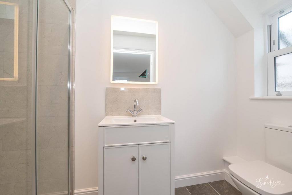 Ensuite