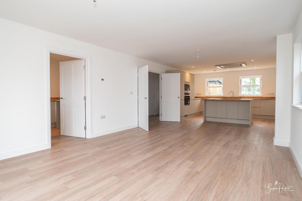 Kitchen/Diner/Lounge