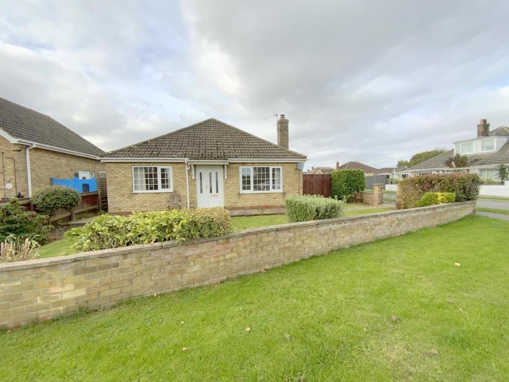 Lorien, Humberston Road, Tetney 3 bed detached bungalow £225,000