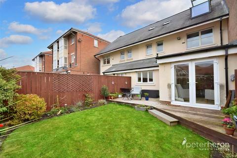 16 Barbary Drive, Sunderland, SR6 0RB