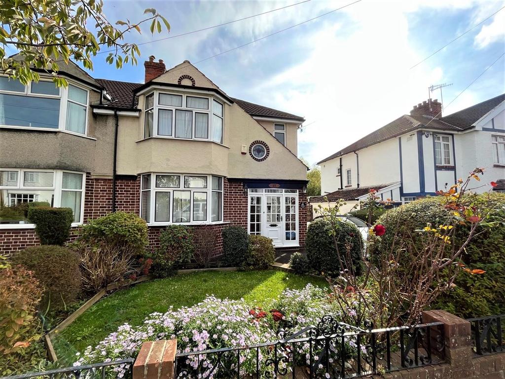 Cherington Road Westbury On Trym 3 Bed Semi Detached House £630 000