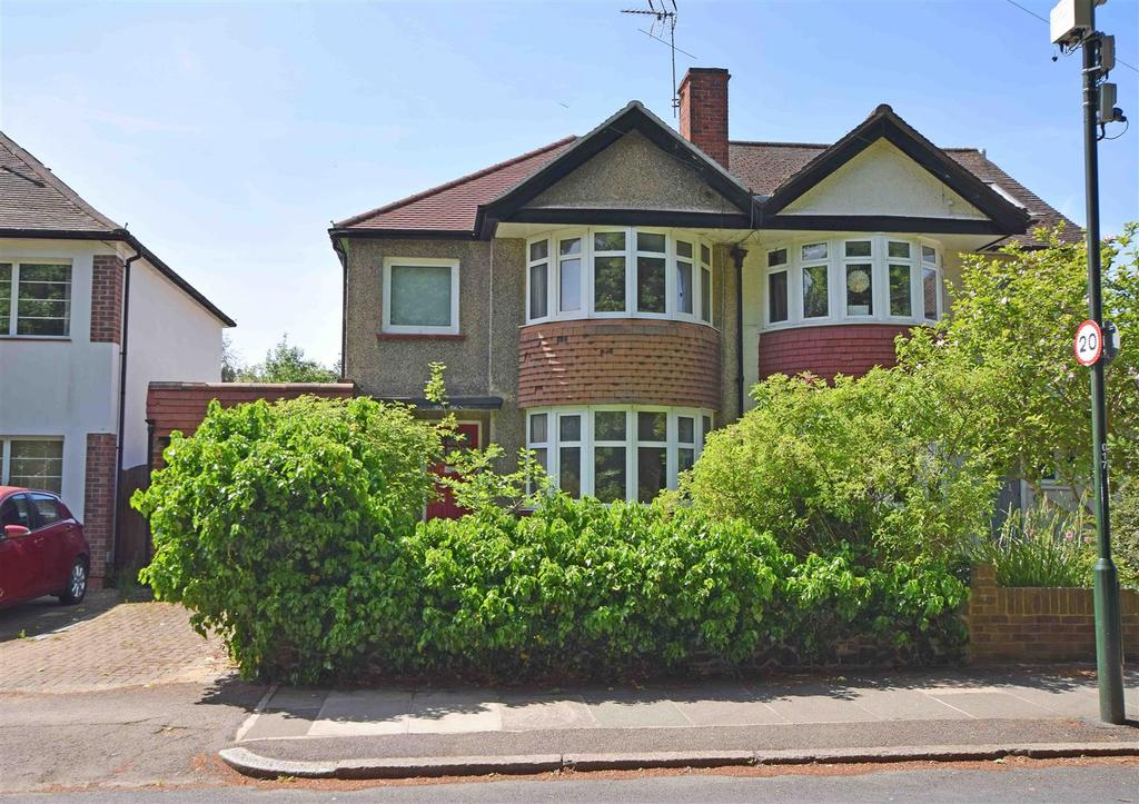 Burtons Road, Hampton Hill 3 bed semi-detached house - £975,000