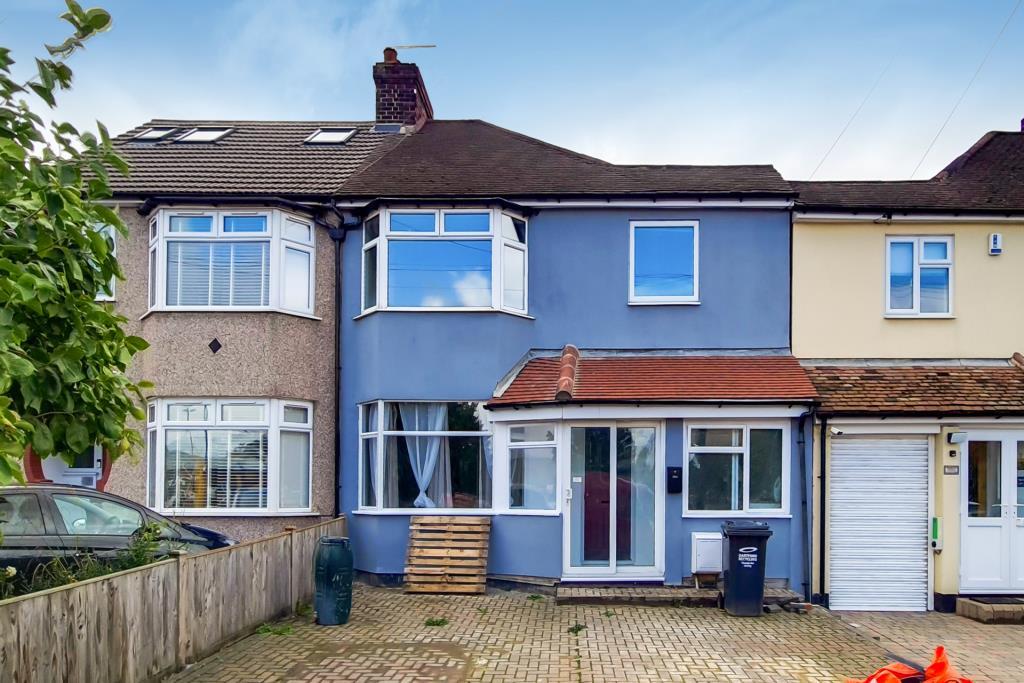 Princes Road, Dartford 4 bed terraced house £2,500 pcm (£577 pw)