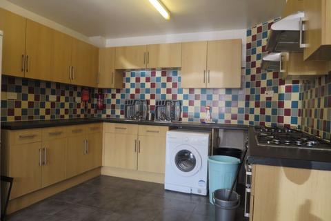 8 bedroom house share to rent - Ridgefield Road