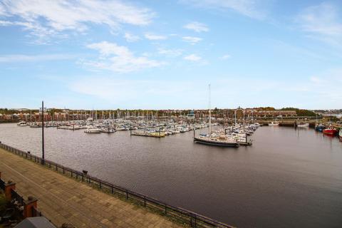 2 bedroom flat for sale - Commissioners Wharf, North Shields