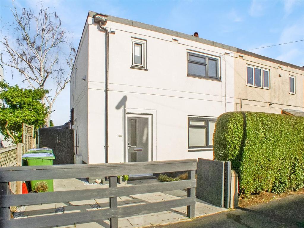 Cambridge Road, Walton on Thames 1 bed flat £1,150 pcm (£265 pw)