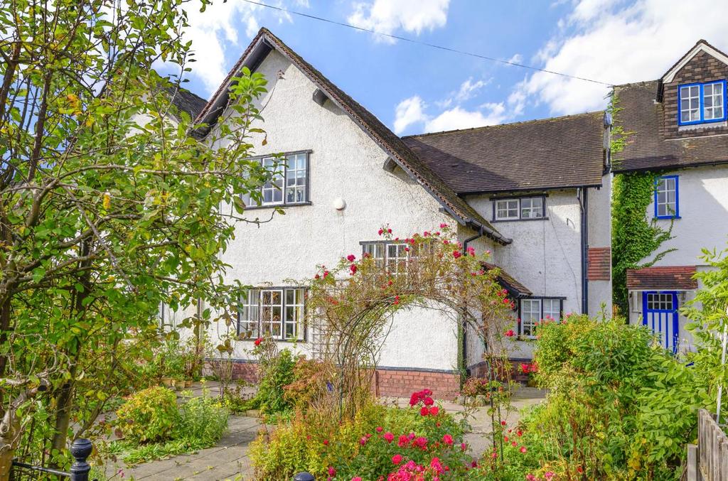 Beanfields, Worsley, Manchester 3 bed cottage for sale £425,000