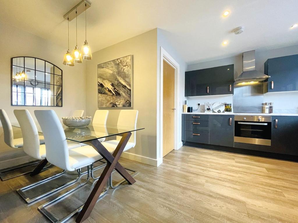 Kitchen/dining