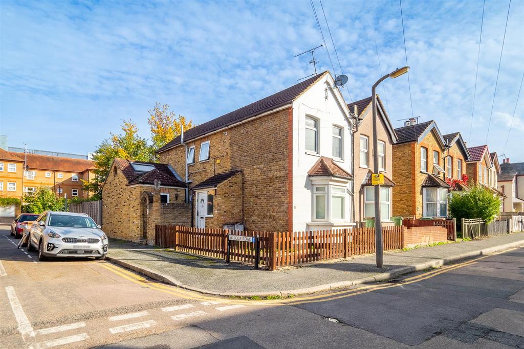 Brandon Road, Sutton 1 bed flat for sale £250,000