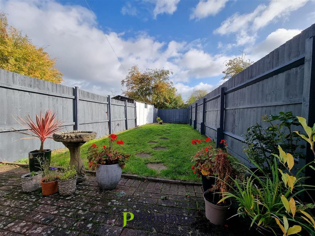 Wyken Grange Road, Wyken, Coventry 2 bed terraced house £189,950