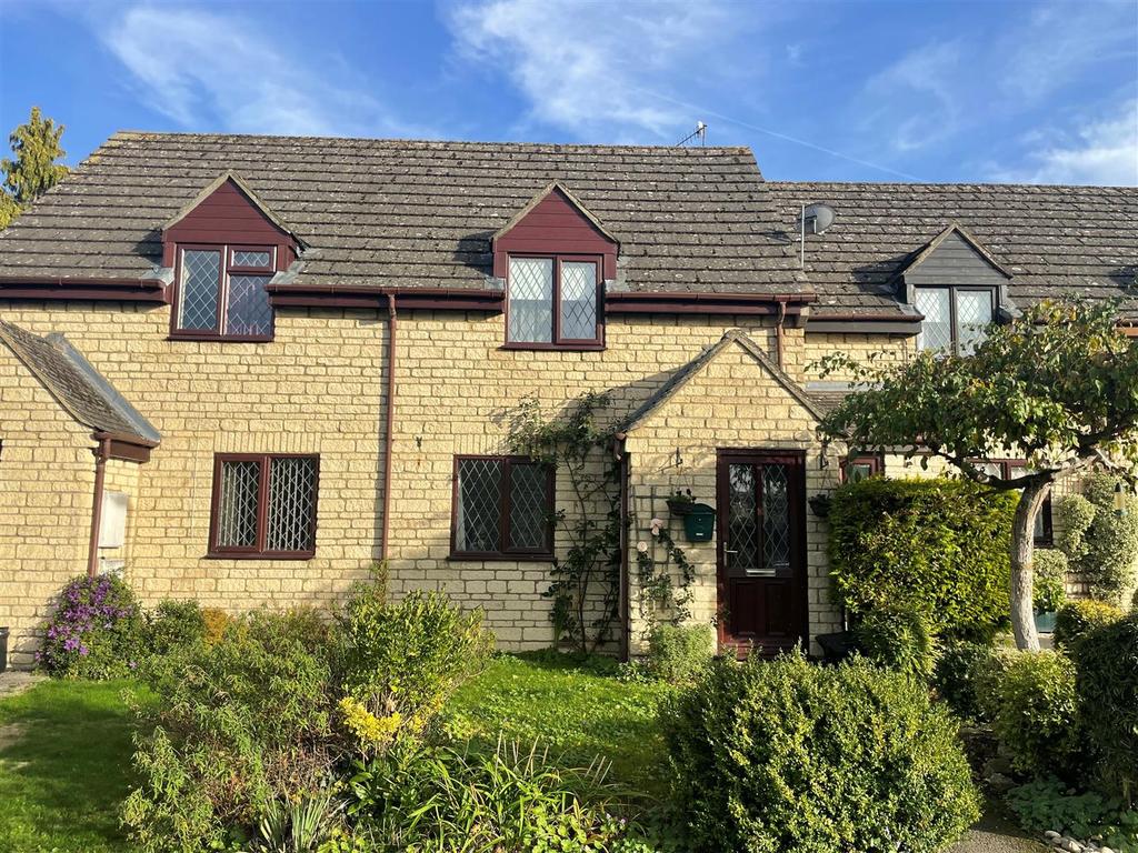 Folly Field, BourtonontheWater 2 bed mews for sale £275,000